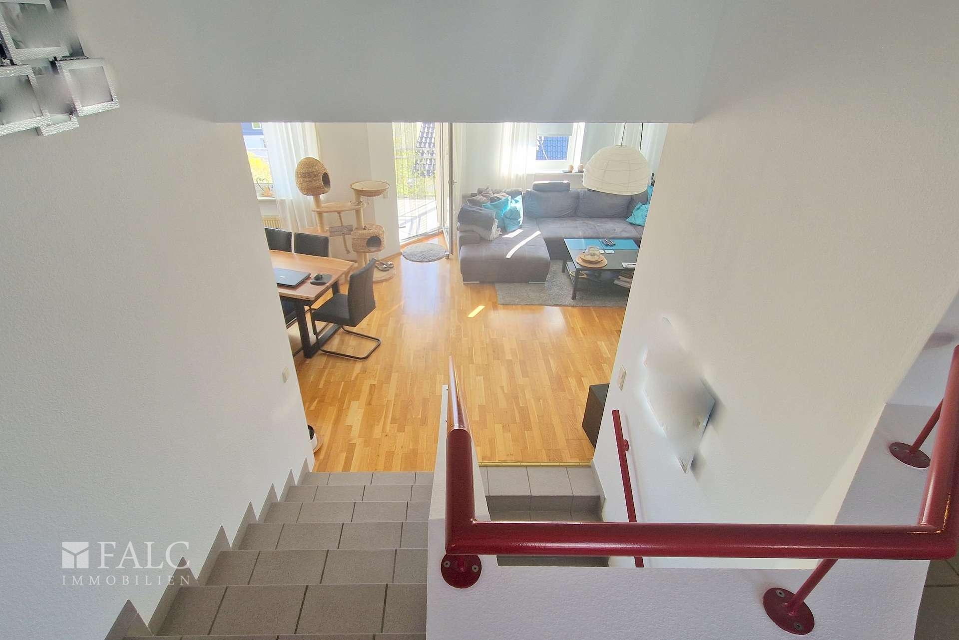 Blick ins Wohnzimmer